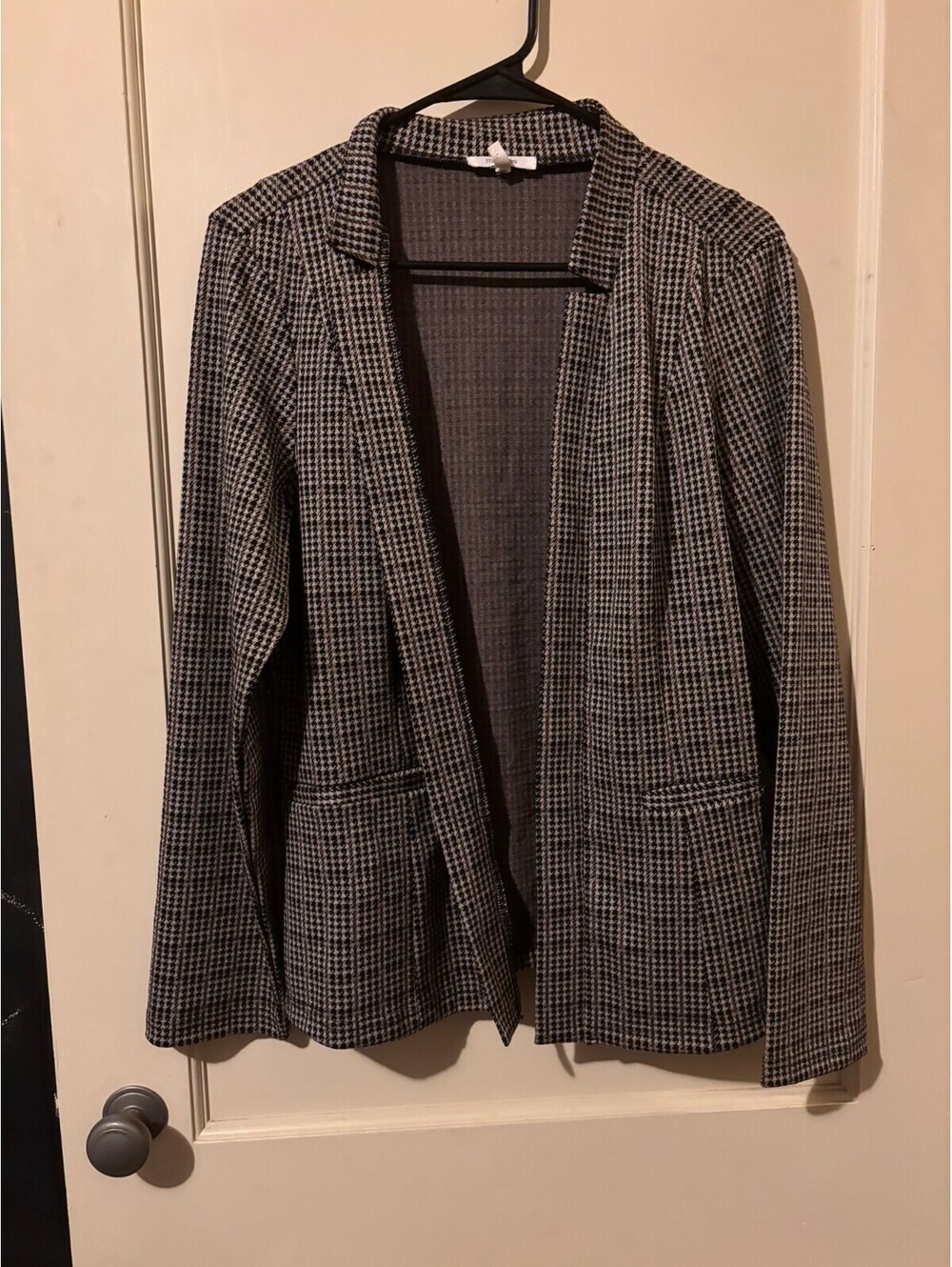 Maurices womens open front houndstooth blazer Medium